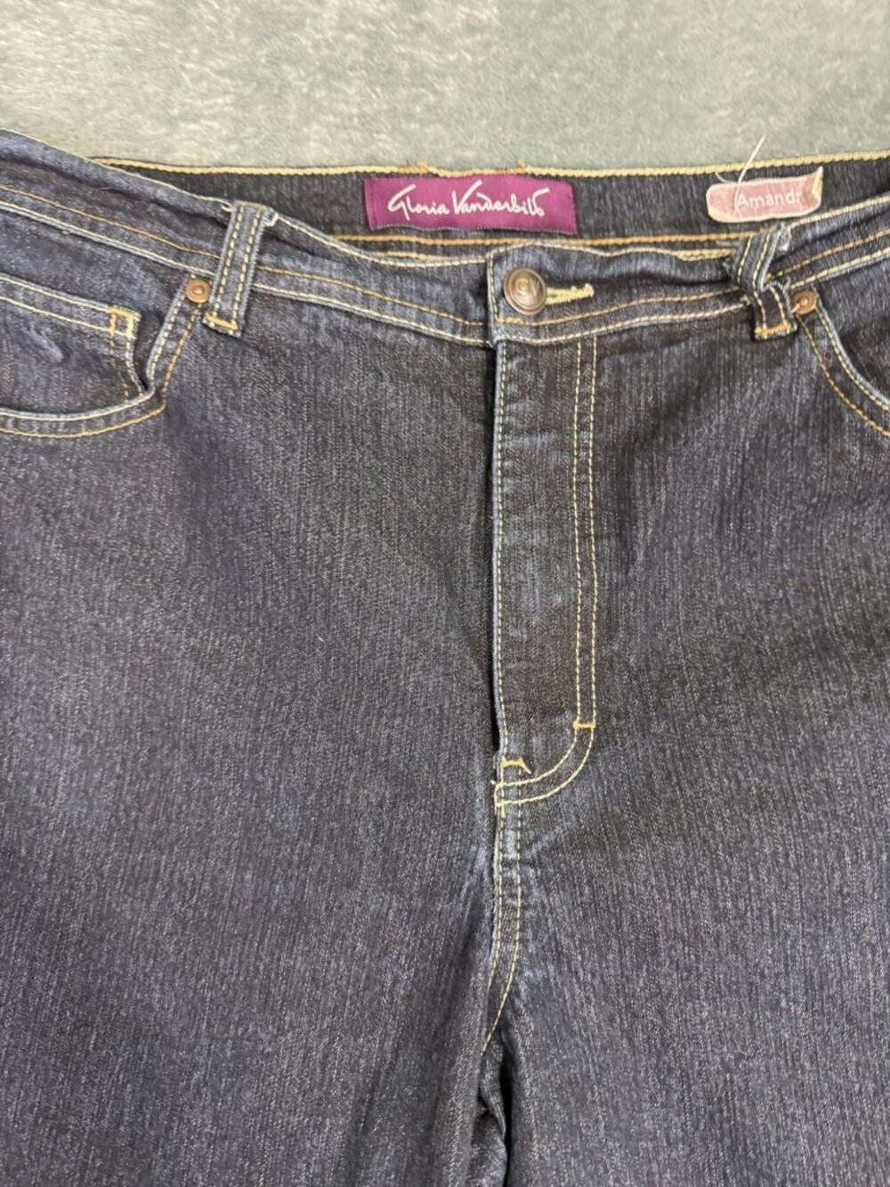 Gloria Vanderbilt Amanda Tapered Leg Dark Wash Jeans Size 14  Stretch Denim - Picture 5 of 10
